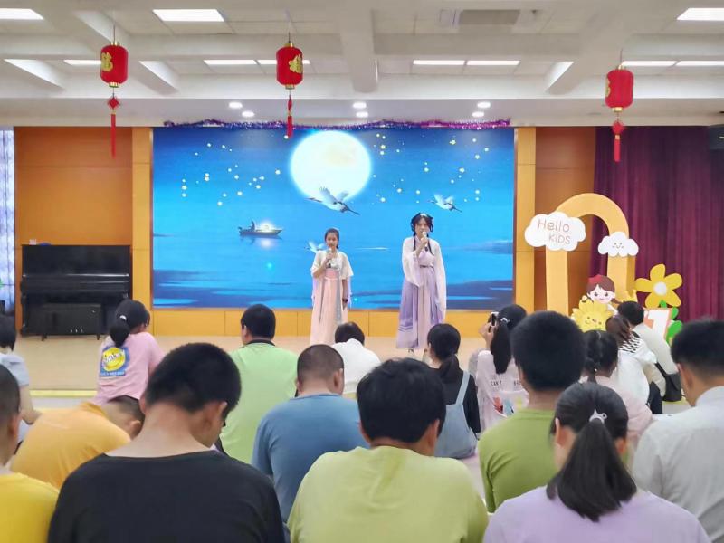 陳靖依、葉錚吟誦《水調(diào)歌頭》.jpg