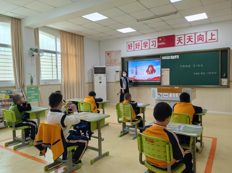 孤獨(dú)癥一年級(jí).jpg